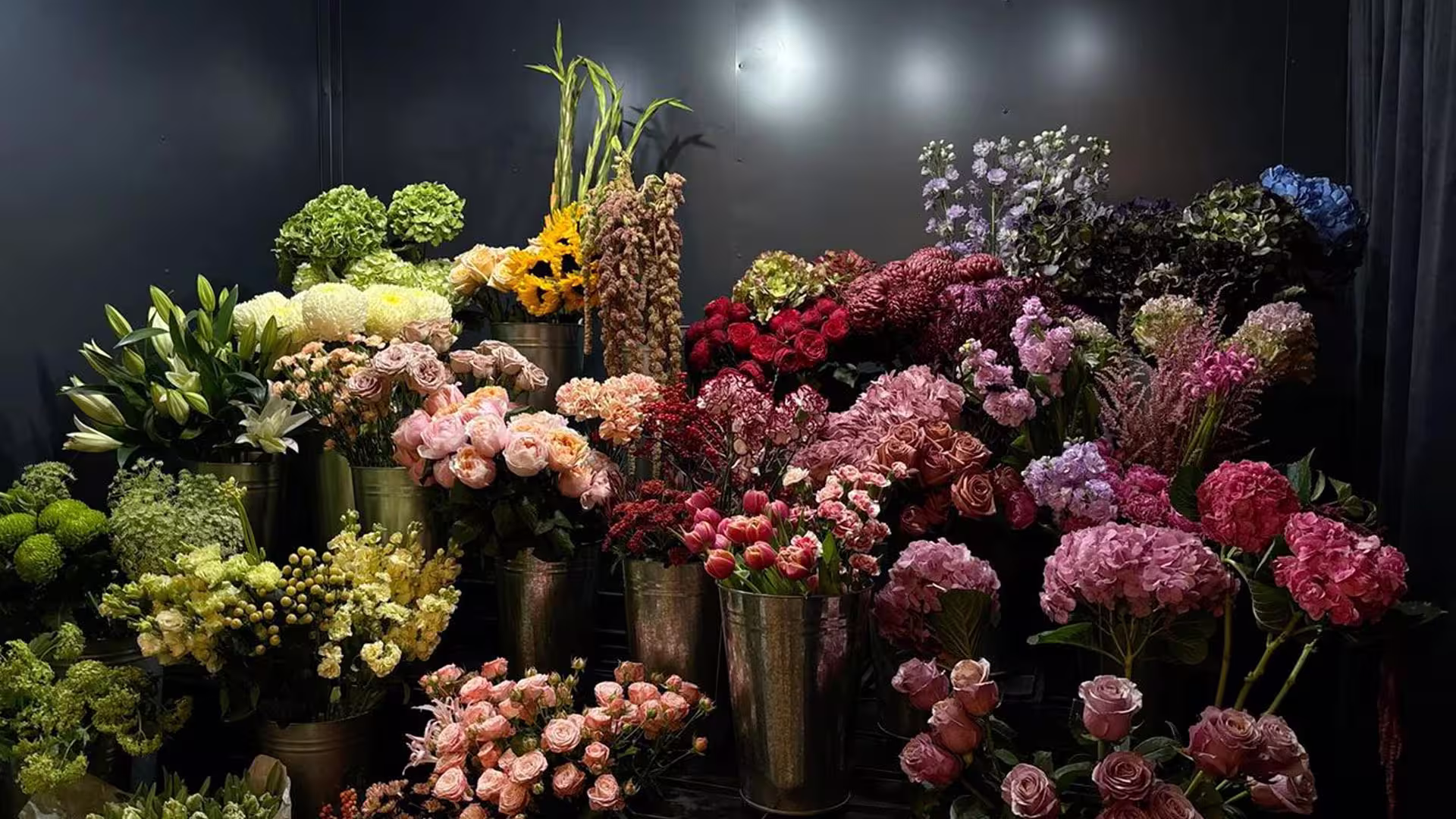 ویژگیهای کلیدی یک سایت گل فروشی حرفهای