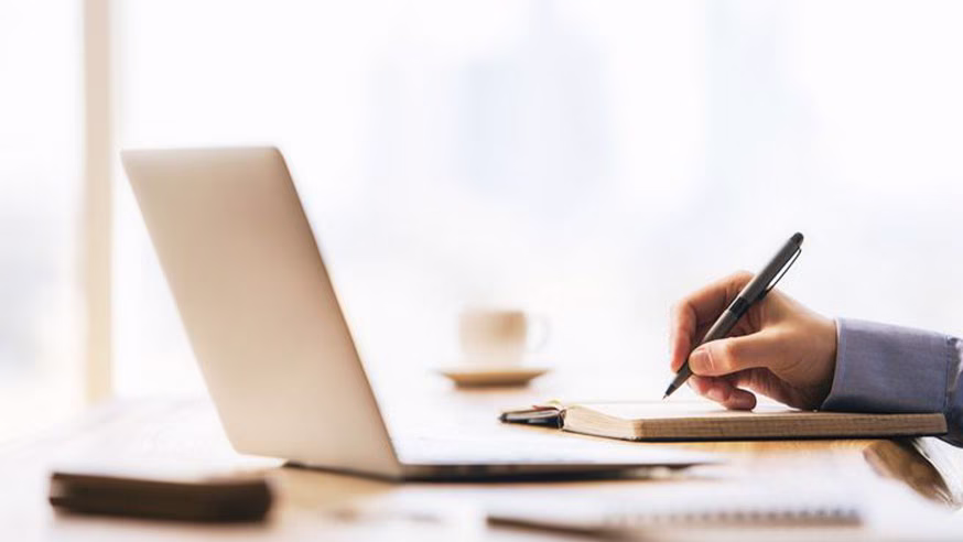 اشتباهاتی که باید در نوشتن جملهی اول از آنها پرهیز کرد